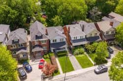 101 Deloraine Avenue Toronto, ON M5M 2B1