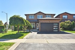 3 Jackman Crescent  Vaughan, ON L4L 6P3