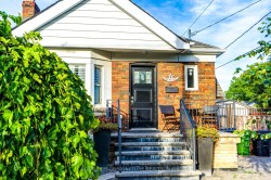 Main Fl-33 Athlone Road Toronto, ON M4J 4H3