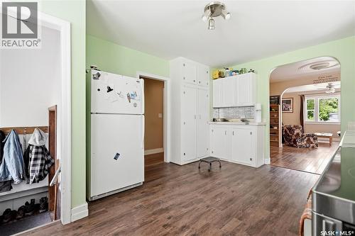 340 Charles Street, Asquith, SK - Indoor