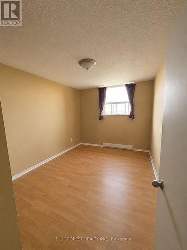 1506 - 1105 Jalna Boulevard, London South (South X), ON - Indoor Photo Showing Other Room