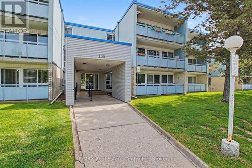 412 - 105 CONROY CRESCENT  Guelph (Dovercliffe Park/Old University), ON N1G 2V5
