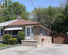 27 MEDWAY CRESCENT Toronto, ON M1P 3T7