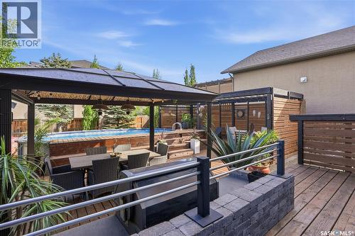 707 Sauer Crescent, Saskatoon, SK - Outdoor With Exterior