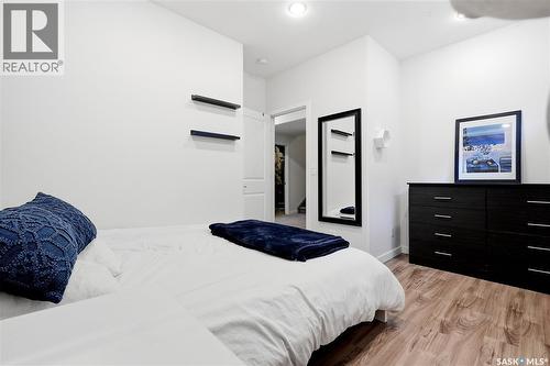 707 Sauer Crescent, Saskatoon, SK - Indoor Photo Showing Bedroom