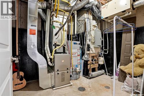707 Sauer Crescent, Saskatoon, SK - Indoor Photo Showing Basement