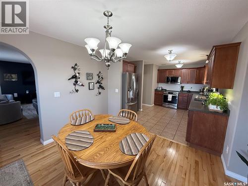 3102 37Th Street W, Saskatoon, SK - Indoor Photo Showing Dining Room
