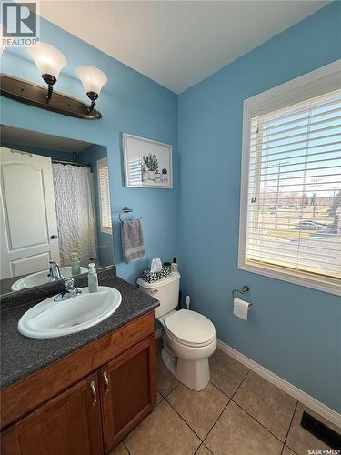 3102 37Th Street W, Saskatoon, SK - Indoor Photo Showing Bathroom