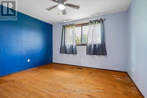 72 Eastbury Drive, Hamilton, ON - Indoor Photo Showing Other Room