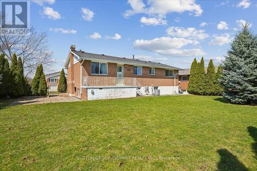 72 Eastbury Drive, Hamilton, ON - Outdoor