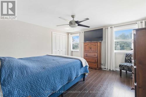 796 Viscount Road, London South (South N), ON - Indoor Photo Showing Bedroom