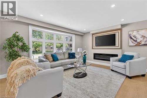 83 Riverdale Drive, Hamilton, ON - Indoor Photo Showing Living Room With Fireplace