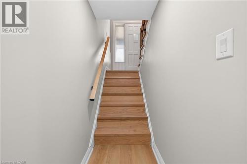 83 Riverdale Drive, Hamilton, ON - Indoor Photo Showing Other Room