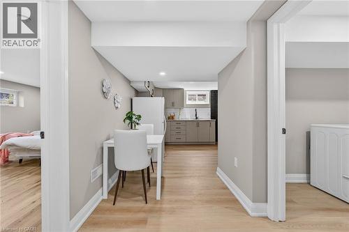 83 Riverdale Drive, Hamilton, ON - Indoor