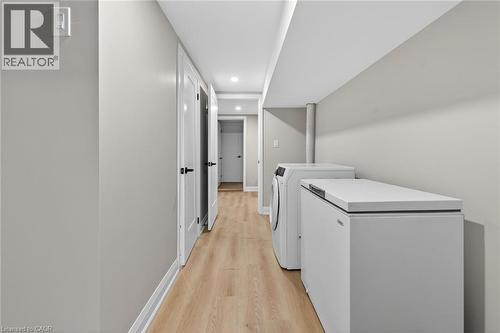 83 Riverdale Drive, Hamilton, ON - Indoor Photo Showing Laundry Room