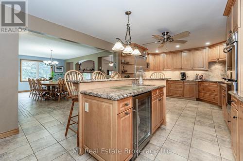 6946 Fife Road, Guelph/Eramosa, ON - Indoor Photo Showing Kitchen