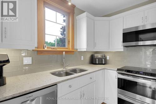 9374 Marvelville Road, Ottawa, ON - Indoor Photo Showing Kitchen With Stainless Steel Kitchen With Double Sink