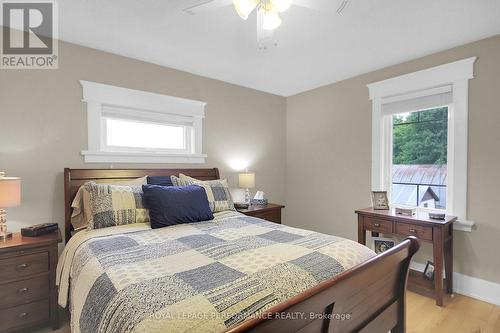 9374 Marvelville Road, Ottawa, ON - Indoor Photo Showing Bedroom
