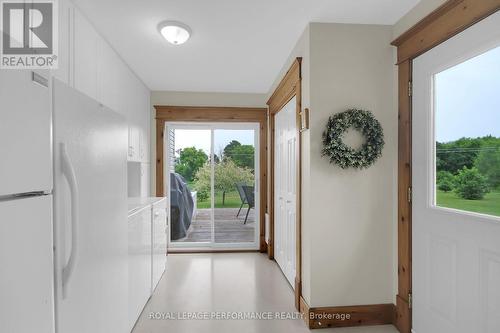 9374 Marvelville Road, Ottawa, ON - Indoor Photo Showing Other Room