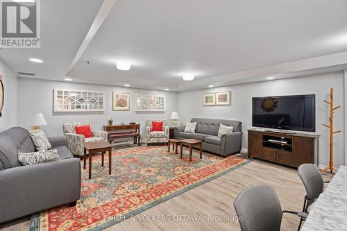 Party Room - 103 - 555 Wilbrod Street, Ottawa, ON - Indoor Photo Showing Other Room