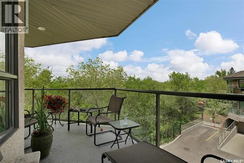 219 619 Saskatchewan Crescent W, Saskatoon, SK - Outdoor With Exterior