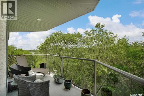 219 619 Saskatchewan Crescent W, Saskatoon, SK - Outdoor With Exterior
