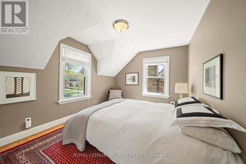 997 Maitland Street, London East (East B), ON - Indoor Photo Showing Bedroom