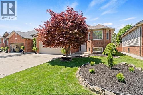 1531 VENETIAN AVENUE  Windsor, ON N8P 1P9