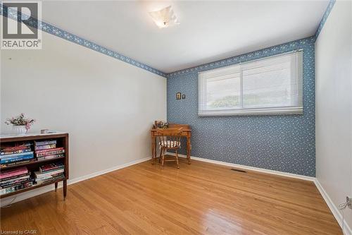 15 Cloverdale Crescent, Kitchener, ON - Indoor Photo Showing Other Room