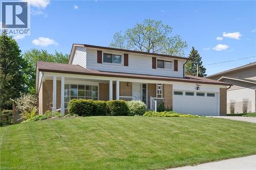 15 Cloverdale Crescent, Kitchener, ON - Outdoor With Facade