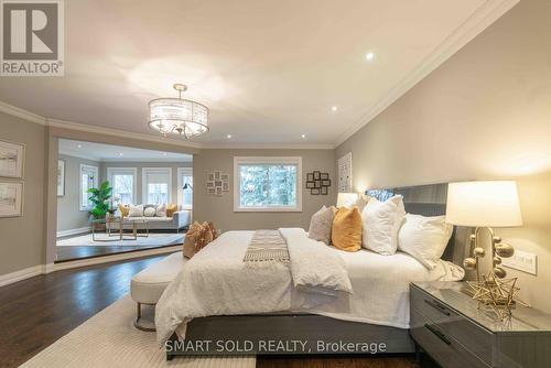 107 Arnold Avenue, Vaughan, ON - Indoor Photo Showing Bedroom