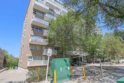 509 71 Roslyn Road  Winnipeg, MB R3L 0G2