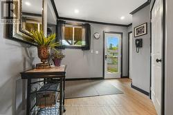 Foyer - 