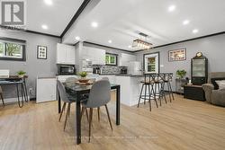 Dining area - 
