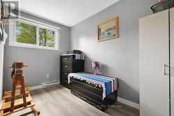 Bedroom 3 - 