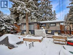 813 13th Street  Canmore, AB T1W 1W5