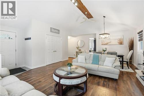 3132 Evadere Avenue, Ridgeway, ON - Indoor Photo Showing Living Room