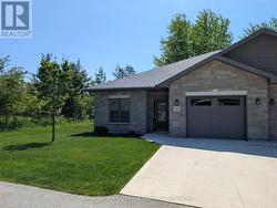 11 - 775 CAMPBELL AVENUE  Kincardine, ON N2Z 0H2