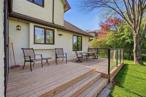 110 River Pointe Drive, Winnipeg, MB - Outdoor With Deck Patio Veranda With Exterior