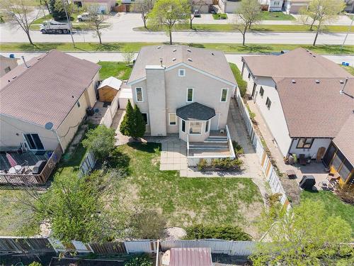 664 Bairdmore Boulevard, Winnipeg, MB - Outdoor