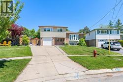 26 MARILYN Crescent  Georgetown, ON L7G 1K4