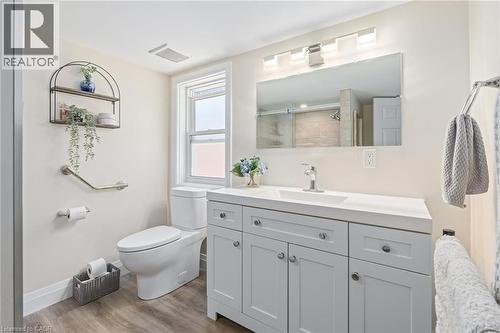 26 Marilyn Crescent, Georgetown, ON - Indoor Photo Showing Bathroom