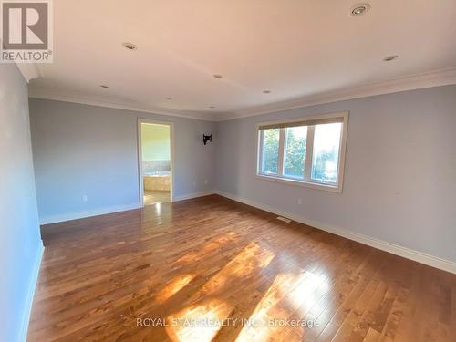 32 Mountwood Avenue, Hamilton, ON - Indoor Photo Showing Other Room