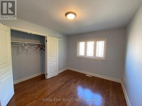 32 Mountwood Avenue, Hamilton, ON - Indoor Photo Showing Other Room
