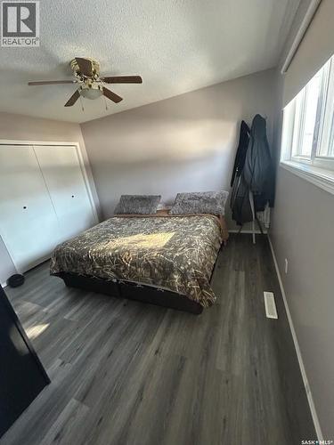 727 4Th Street, Canora, SK - Indoor Photo Showing Bedroom