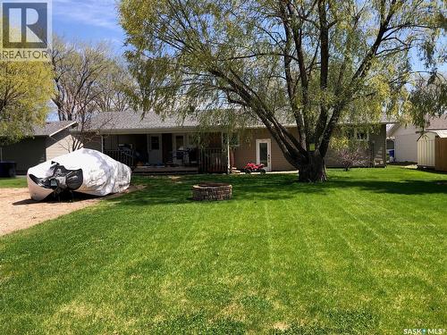 727 4Th Street, Canora, SK - Outdoor