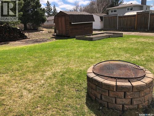 727 4Th Street, Canora, SK - Outdoor