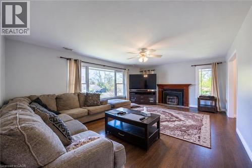 6 Dedrick Road, Port Rowan, ON - Indoor Photo Showing Living Room With Fireplace