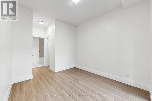 102 - 57 Upper Duke Crescent, Markham, ON - Indoor Photo Showing Other Room