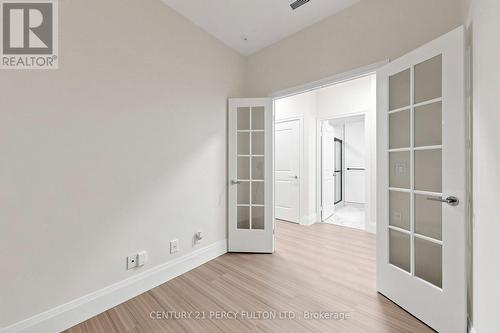 102 - 57 Upper Duke Crescent, Markham, ON - Indoor Photo Showing Other Room
